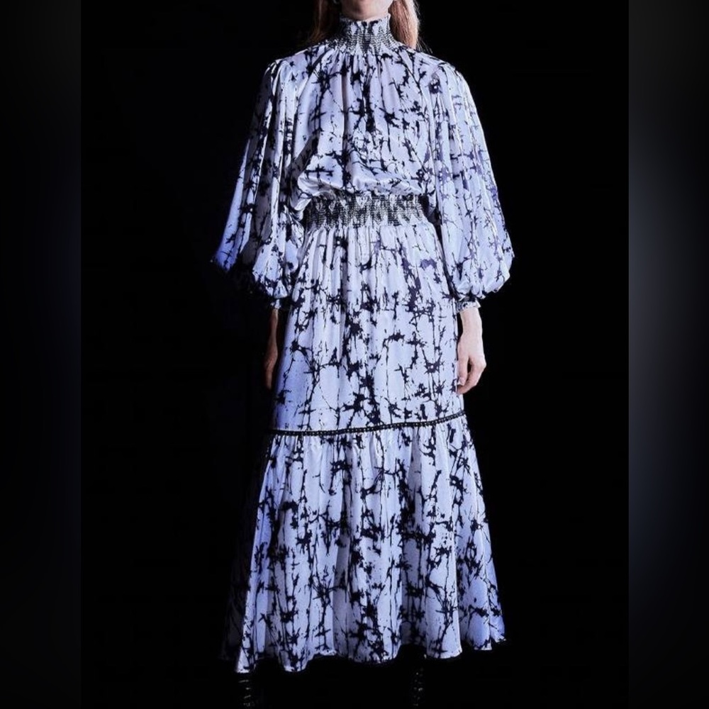 Latifa dress